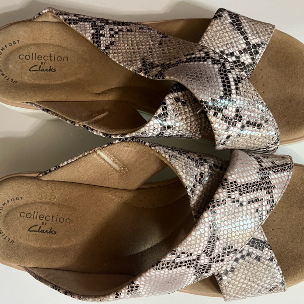 Clarks Women's Beige Snakeskin Sandals